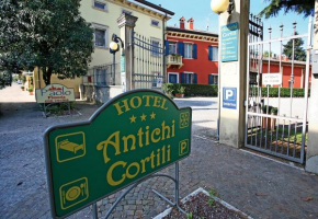 Hotel Antichi Cortili